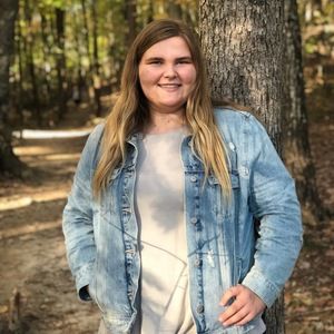 Meet your Posher, Lauren